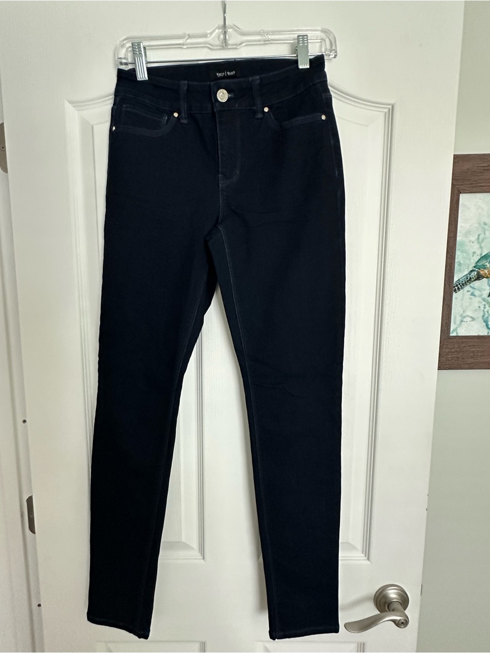 WHBM NWOT Navy Mid-Rise Skinny Jeans -
